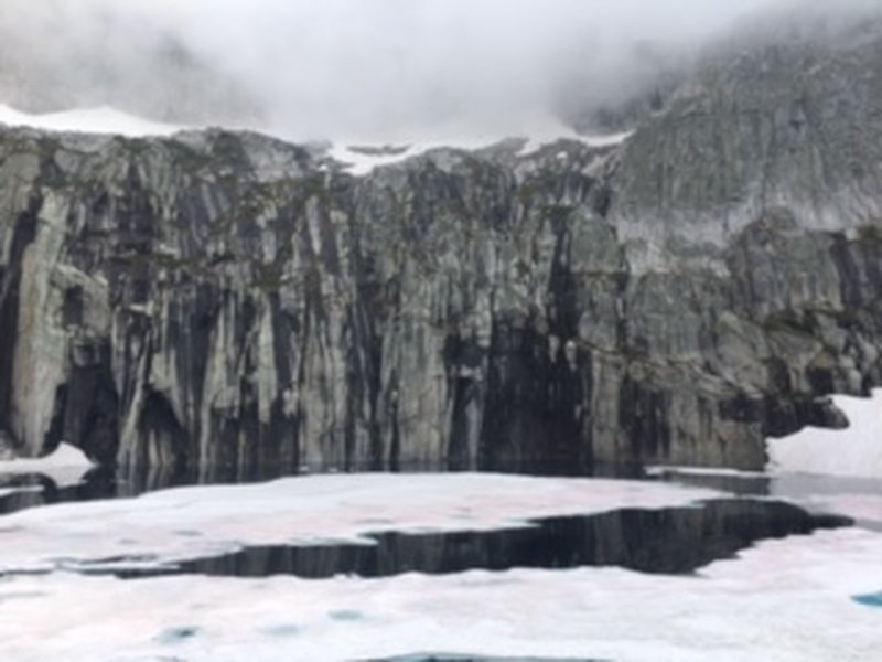 Precipice Lake in September 2017 on the HCT on my way to Mt. Whitney.