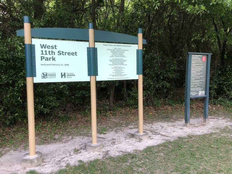 Entrance to West 11th Street Park