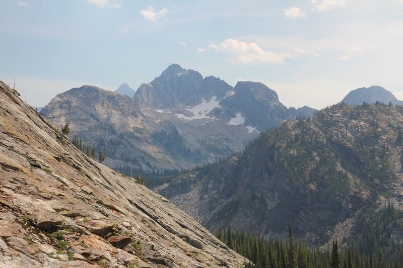 Somewhat smoky view on the way to Gwillim Lakes.