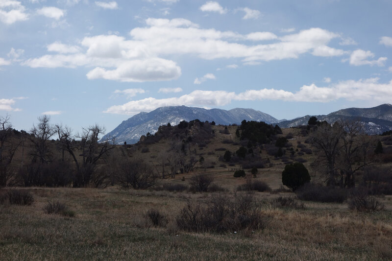 View south towards Cheyenne Mountain from the Chamber Trail at the Garden of the Gods