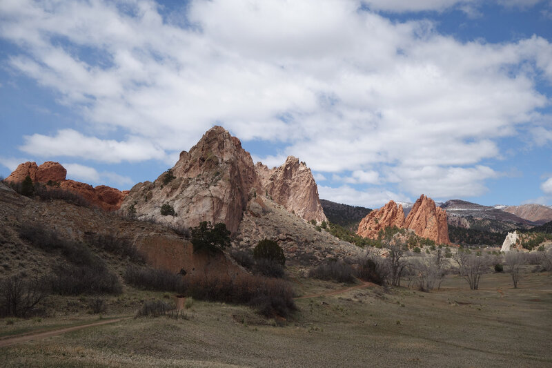 Gray Rock (center left) and the Gateway Rocks (right) behind the Ute trail at the Garden of the Gods