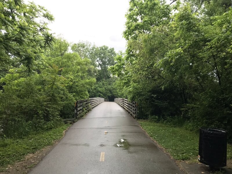 Looking southeast towards the bridge over the Olentangy River near Ackerman Road.