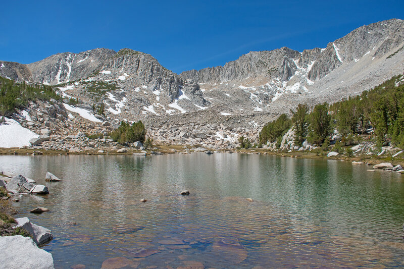 Hilton Lake 6. Route goes around the right side of lake and crosses the small stream.