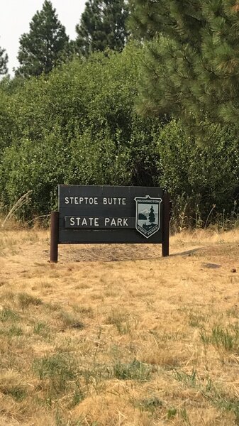 Steptoe Butte park sign