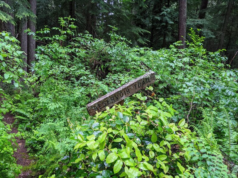 Reservoir Trail Sign