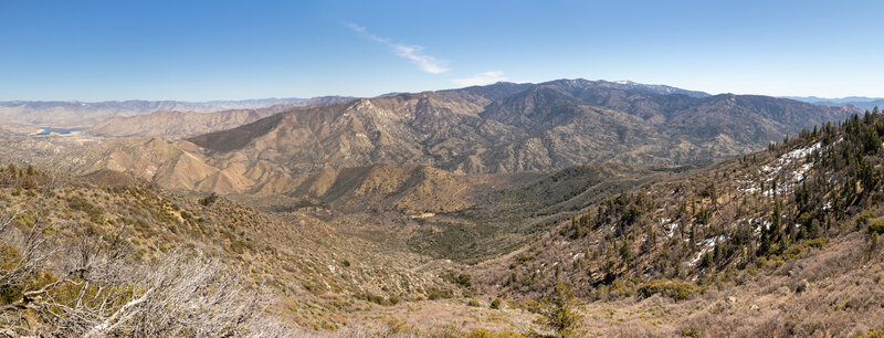 Panorama across the valley east of Remington Ridge. Lake Isabella is on the left. Bodfish Peak and Liebel Peak are in the center.