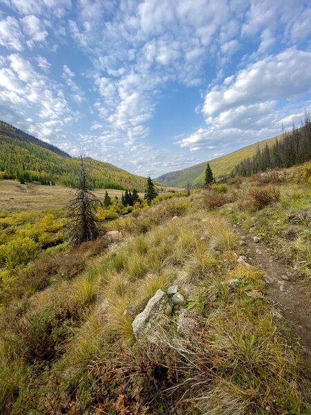 Heading south on the Squaw Creek Trail. Perfect weather and fall color timing.