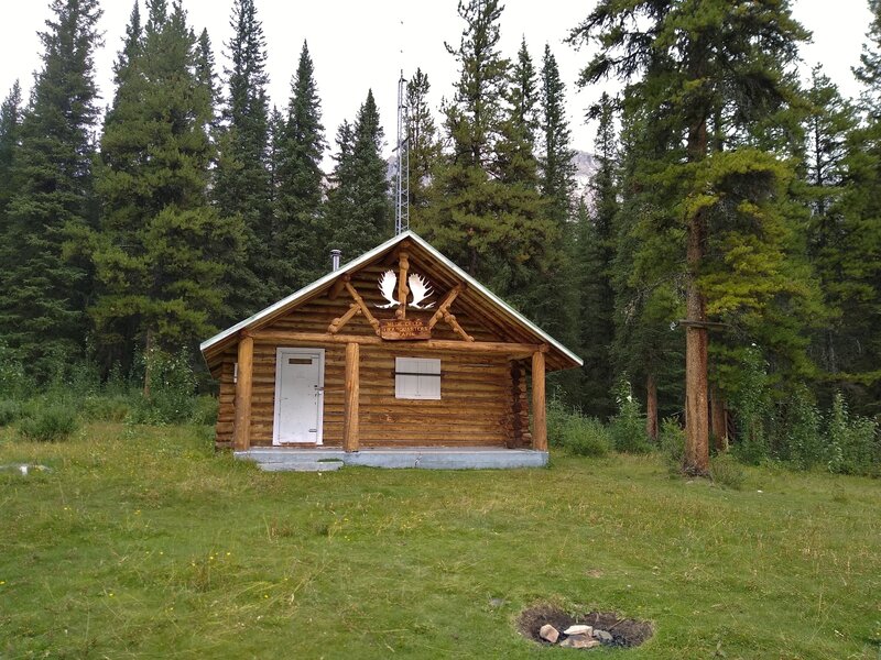 The Blue Creek Warden Cabin on the North Boundary Trail.