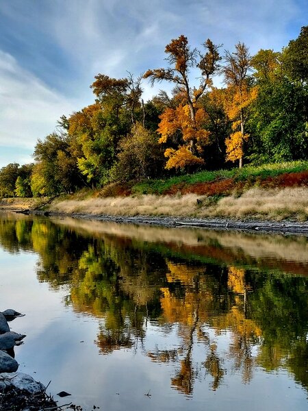 More Fall colors from the boat ramp