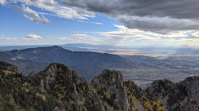 Nice clouds and sunbeams, but no light on the aspens and cliffs, b/c g0d hates me. Why?!