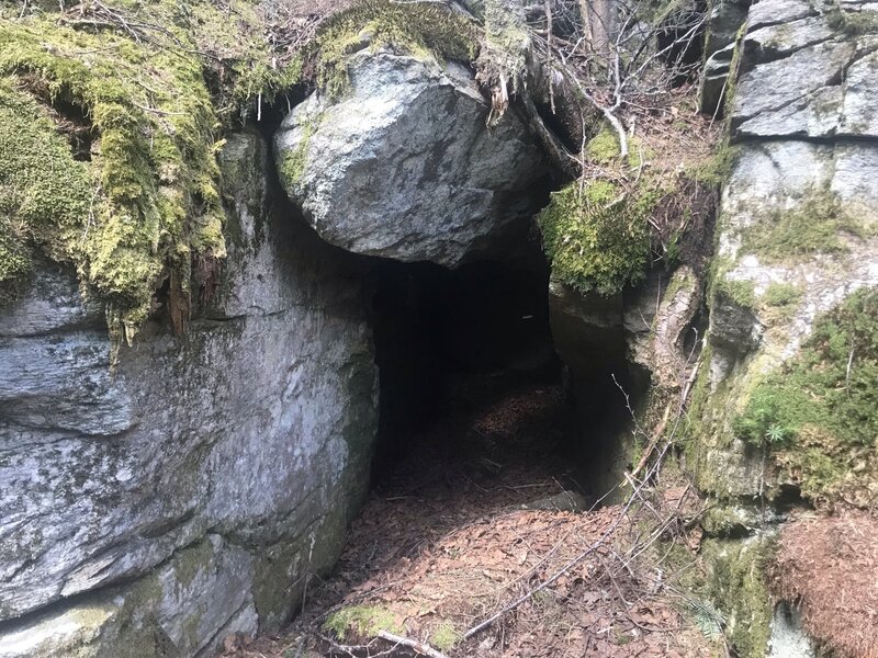 Small cave along the Long Trail.