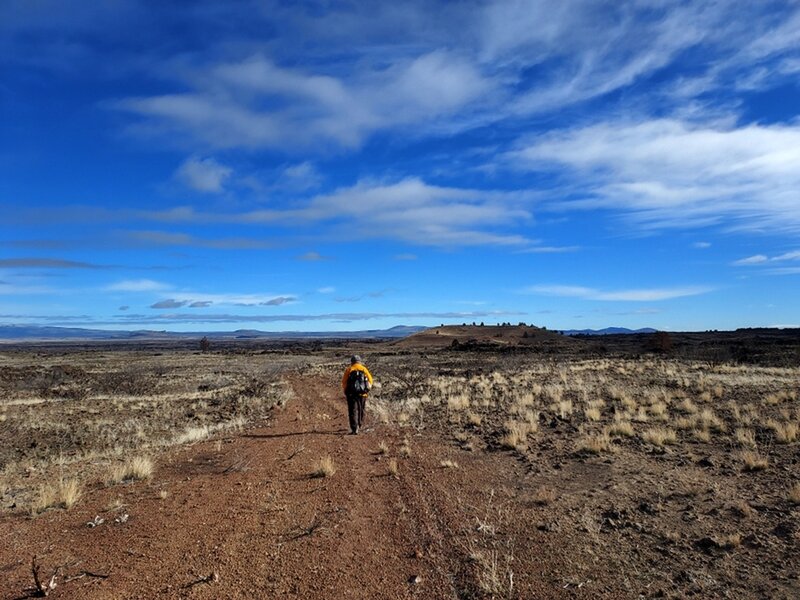 Hardin Butte comes into view.