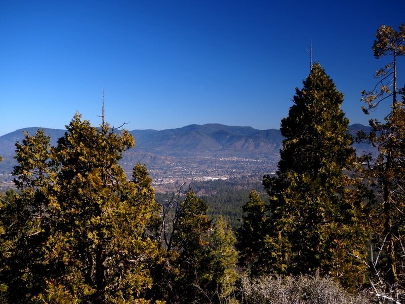 Grants Pass from Bolt Mountain