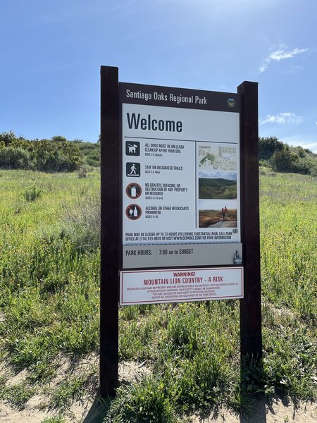 Start of Weir Canyon Loop Trail