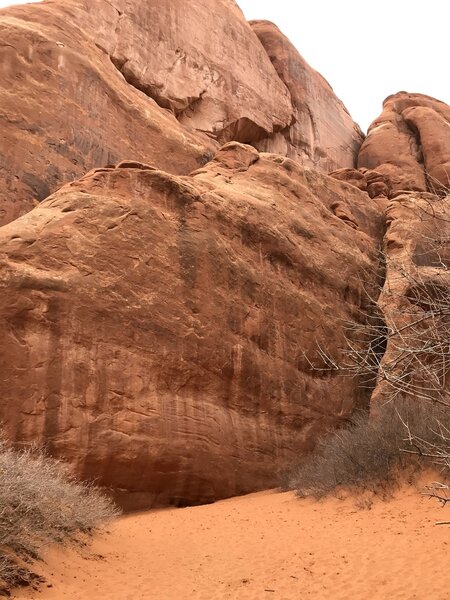 Approach to Sand Dune Arch.