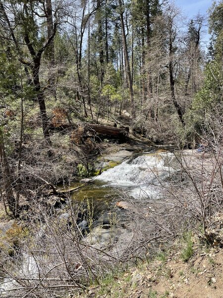 There are several small waterfalls along the hike