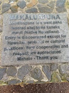 Makāluapuna.