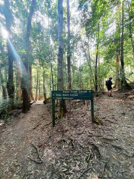 Follow the Ship Stern circuit for a few hundred meters to see a beautiful waterfall.