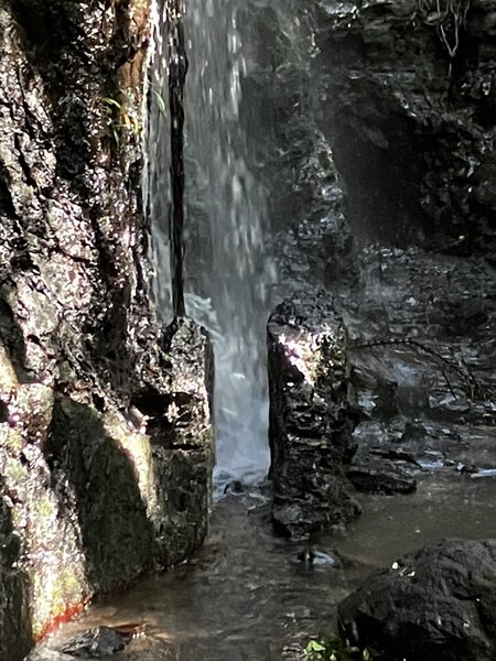 Rock looks like it has been cut by the Nagarigoon Falls.