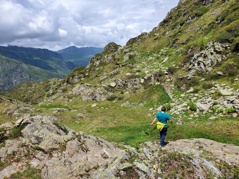 Heading across the rocky traverse