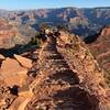The South Kaibab Trail mainly follows a ridge line – so the views are spectacular!