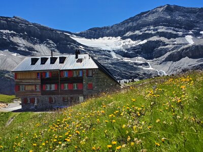 Lämmeren refuge / hut usually serving food and drinks.