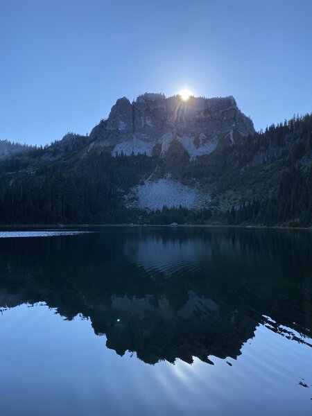 Last rays over Little Cougar Lake.