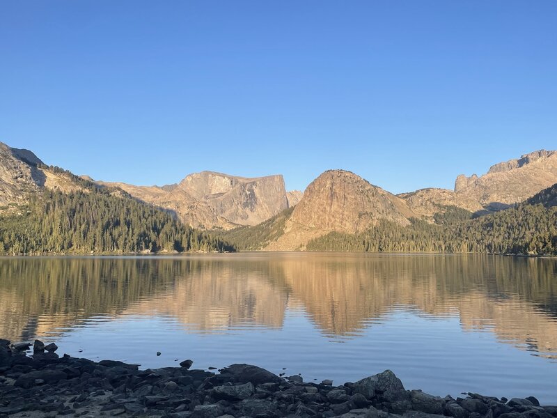 Grave Lake