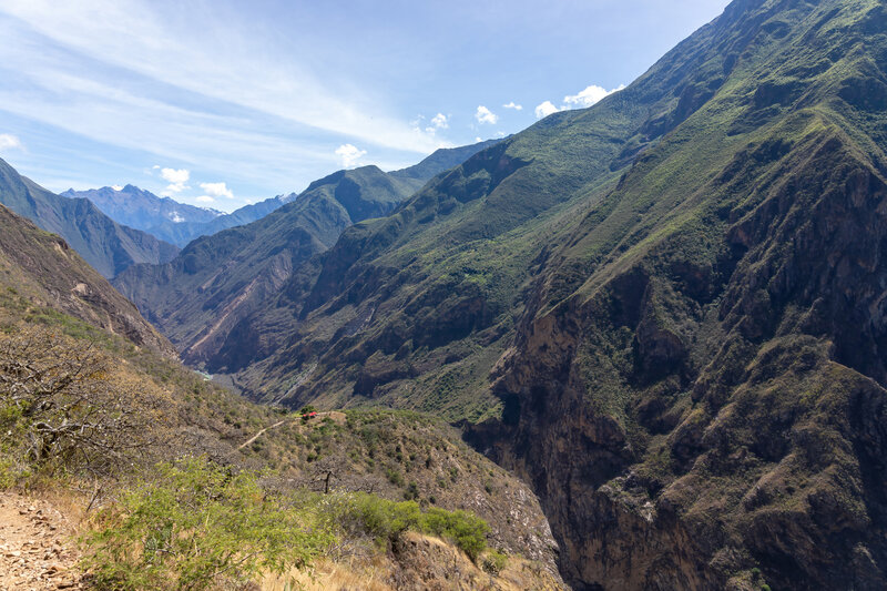 Rio Apurimac Valley with Choquequirao on the ridge line far ahead.