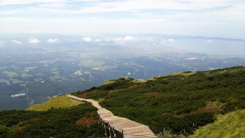 Looking along the boardwalk near the summit.