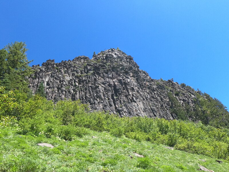 Wall above which Browder Ridge looms (7/3/23).