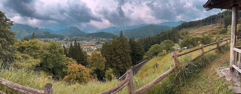 Look down on the town of Chikatsuyu.