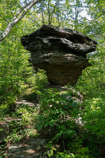 One of the many Chimney Rock formations on this trail.