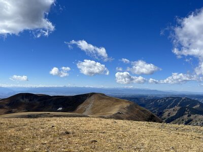 North Baldy Summit view looking south along the ridge.