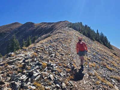 Heading up the ridge to Deadwood Mountain.