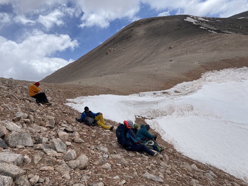 Rest stop at first ridge - to the left over the ridge is Luracatao Valley.