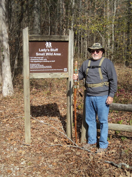 Eminent Tennessee hiker and physician Dr Love at the trailhead for Ladyfinger Bluff.