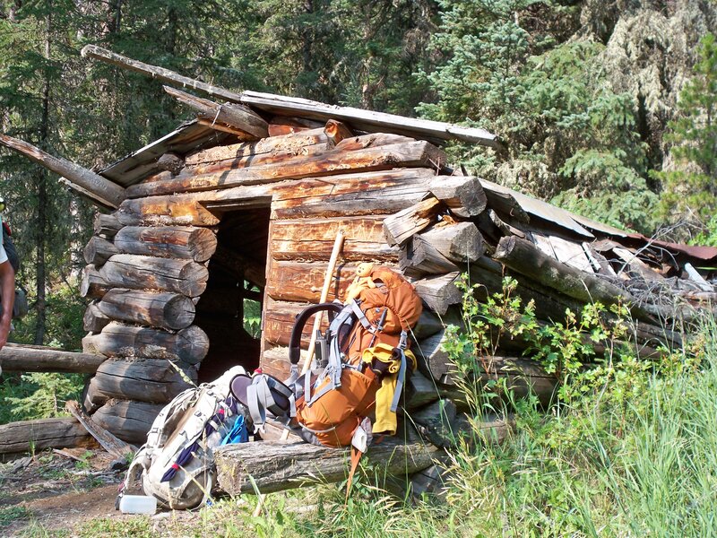 2012 Lee City Cabin. Trailhead to Copper Lakes.