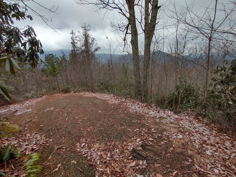 Viewing area at end of Sutton Ridge Overlook Trail.