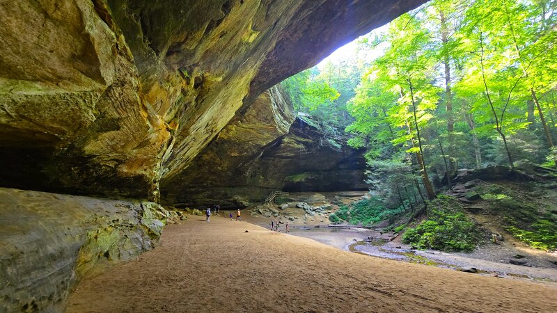 Ash Cave