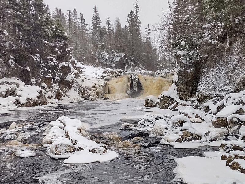 Chute du Cran. Cran waterfall.