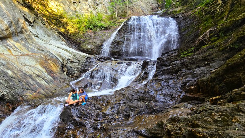 Moss Glen Falls