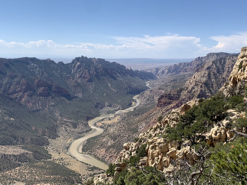 Spectacular view of the Green River at the very end of the trail.