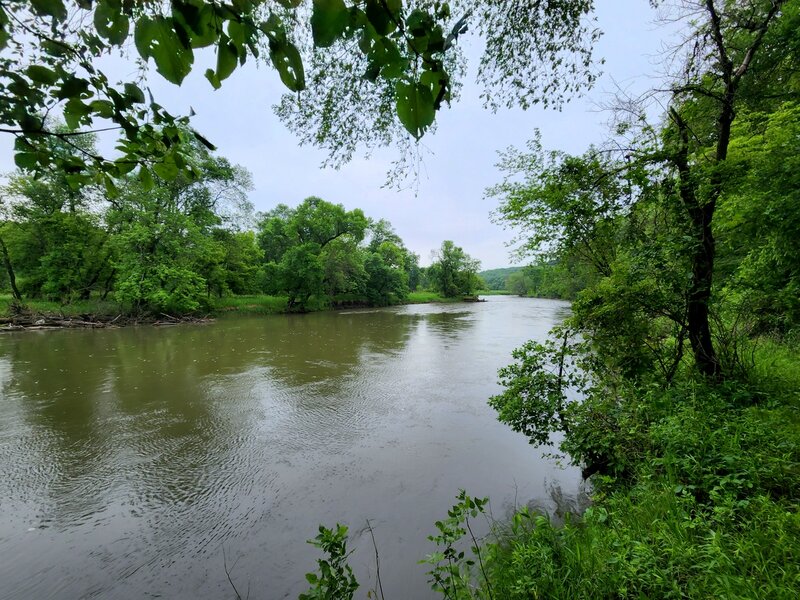 The Des Moines River from the trail.