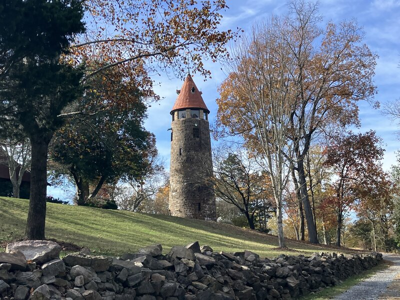 The water tower (built 1928).