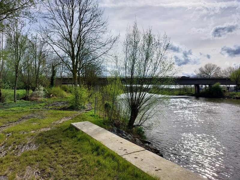 Trail along the leie and natuurgebied 't Schrijverke.