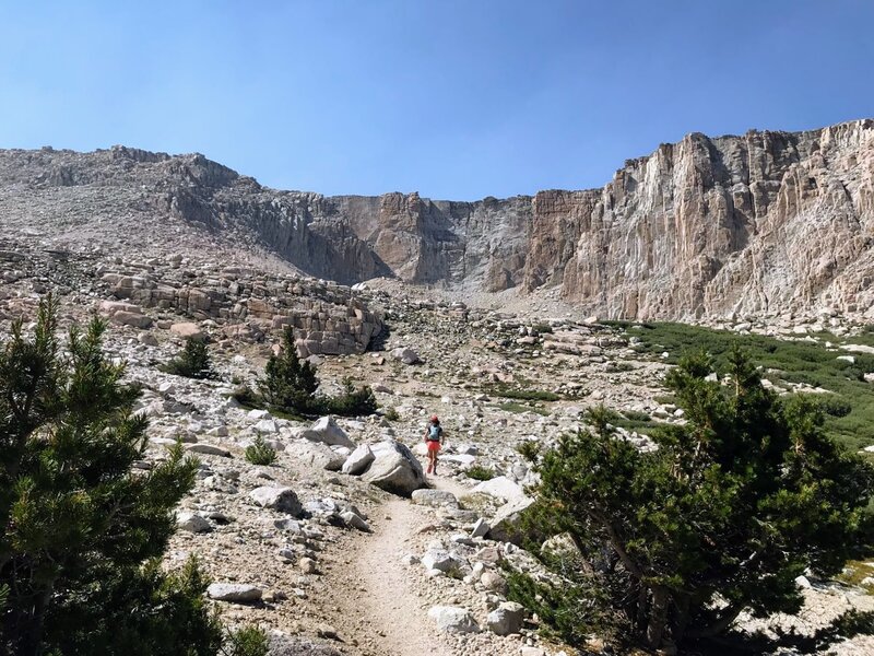 New Army Pass Trail approaching High Lake.