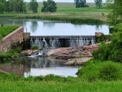 The small dam creating Upper Mound Lake.