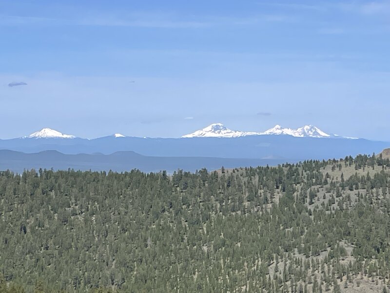 L to R: Mt. Bachelor, Tumalo Mtn. and the 3 Sisters from the end of the trail viewpoint.