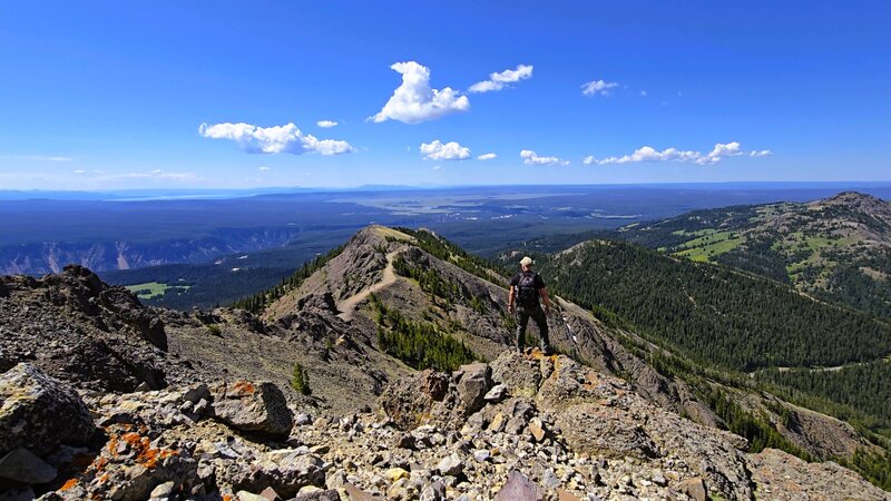 Dunraven Pass to Mount Washburn